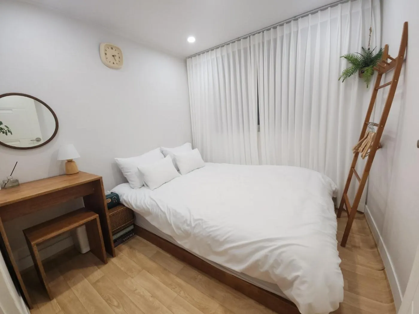 Apartment Bom Stay